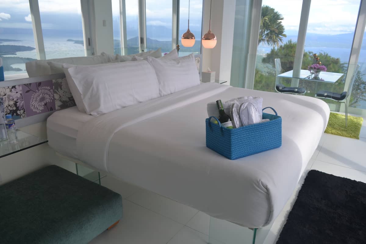 Mid Pines Suite 2 | 1 bedroom, premium bedding, in-room safe, iron/ironing board