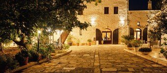 马塞里亚瓦伦特酒店