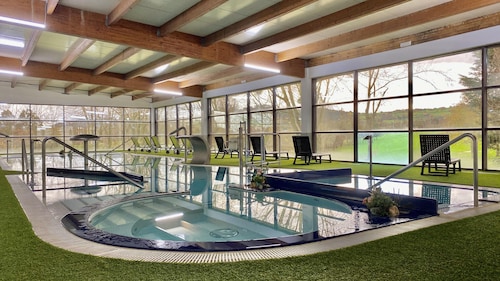 Oca Palacio de la Llorea Hotel & Spa