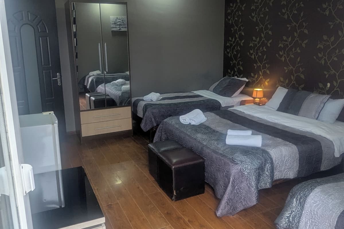 1 bedroom, pillowtop beds, in-room safe, desk