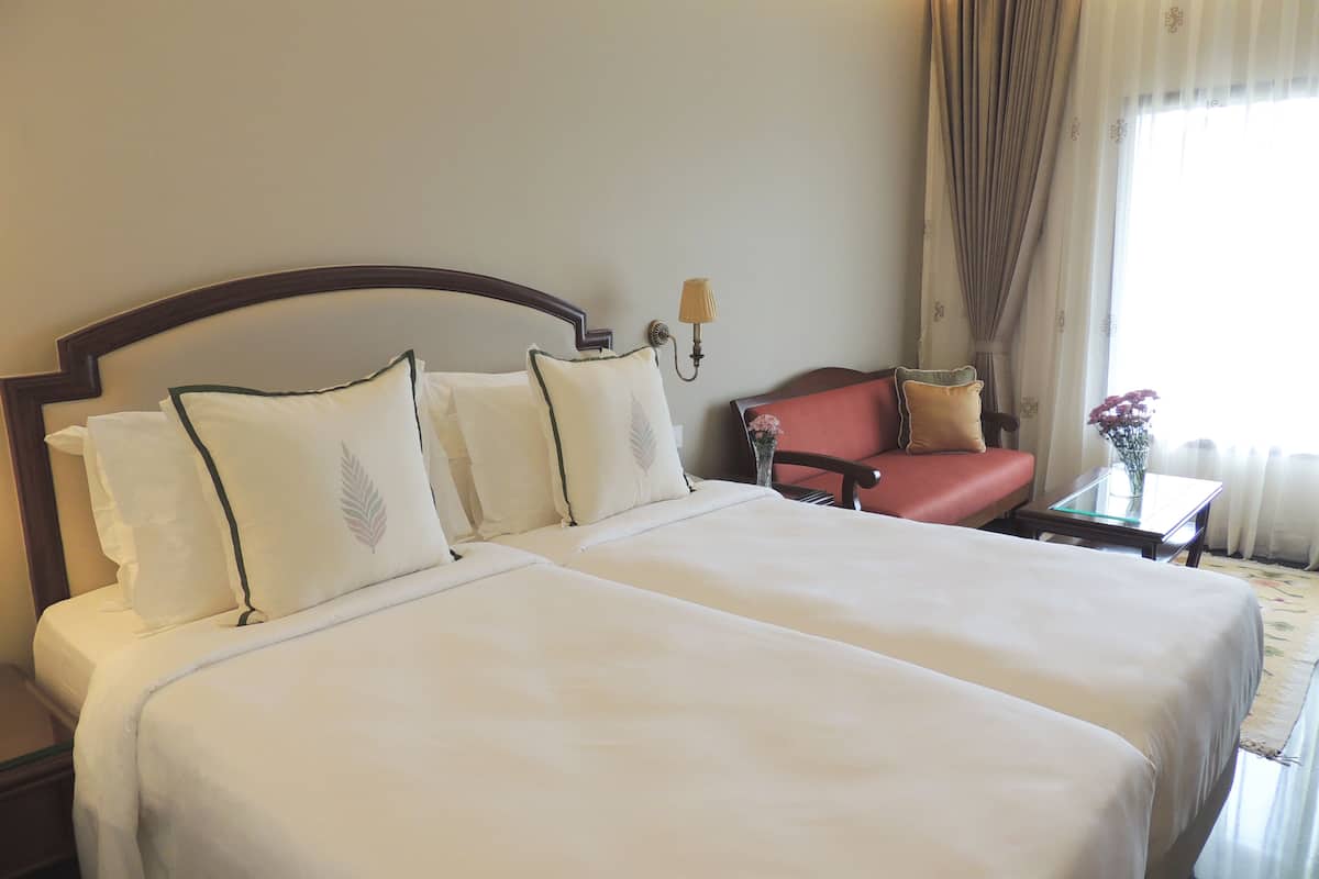 Premium Twin Garden View Room | Premium bedding, minibar, in-room safe, desk