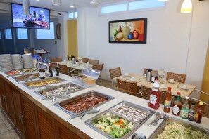 Frühstück, Mittagessen und Abendessen