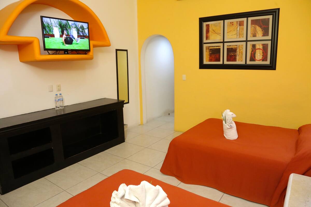 standard room, 2 double beds | television