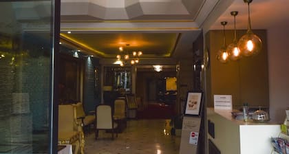 Elan Hotel