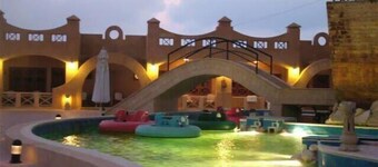 그랜드 홀리데이스 그린 리조트