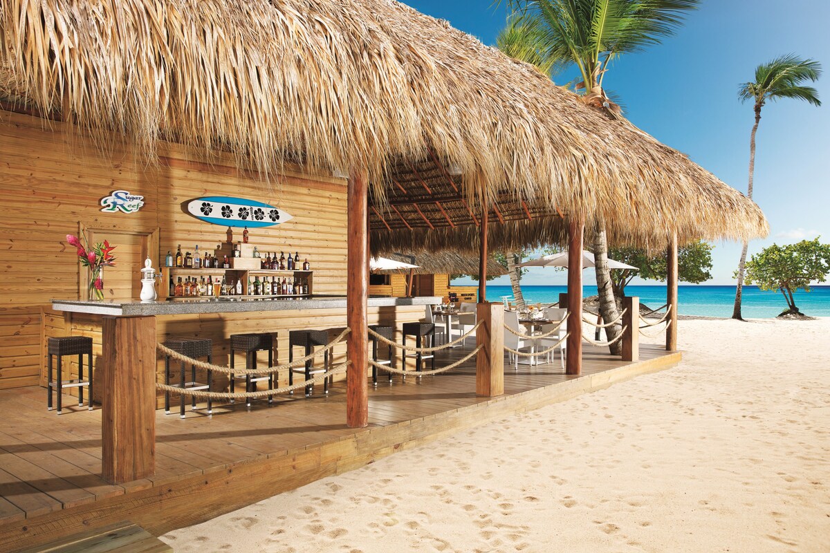 Beach bar