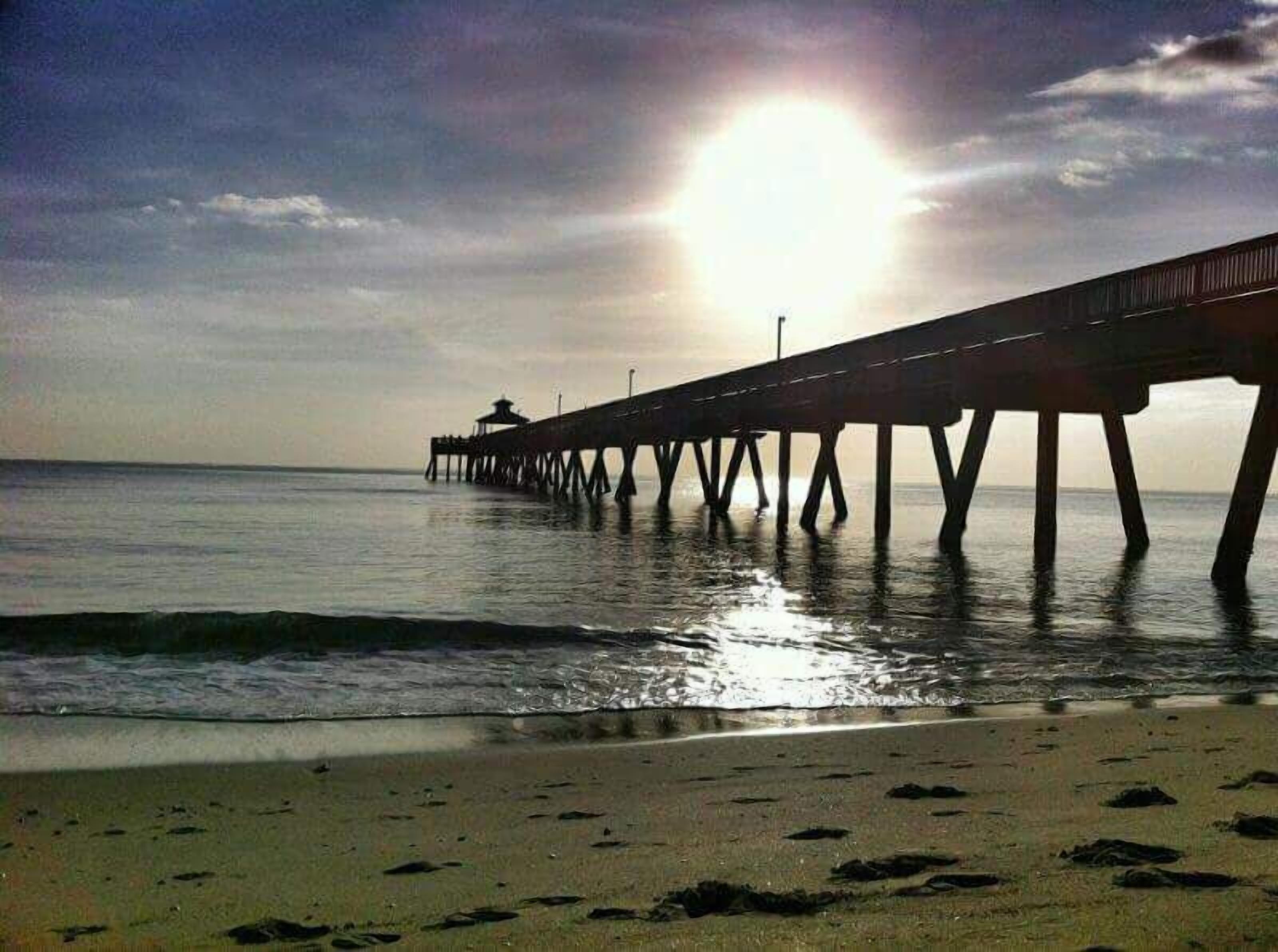 ชายหาด