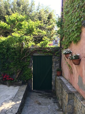 Entrada de la propiedad