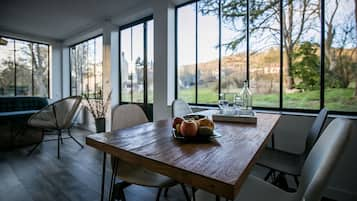 Cottage Design, salle de bains attenante (La Maison) | Intérieur