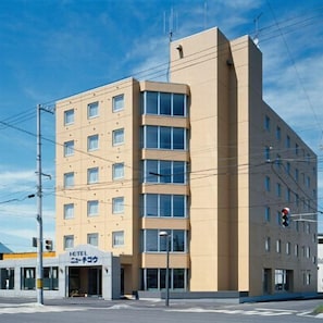 Exterior - New Chiko Hotel (Hokkaido)