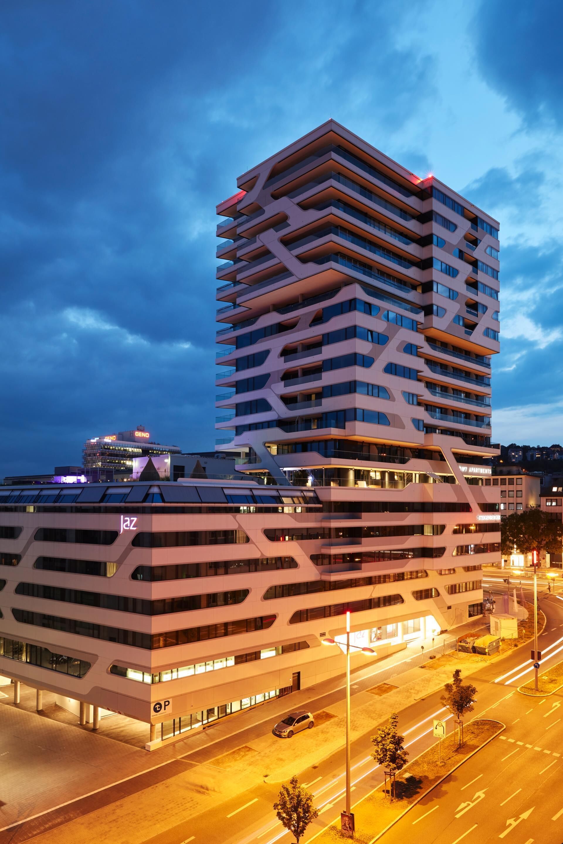 المنشأة من الخارج