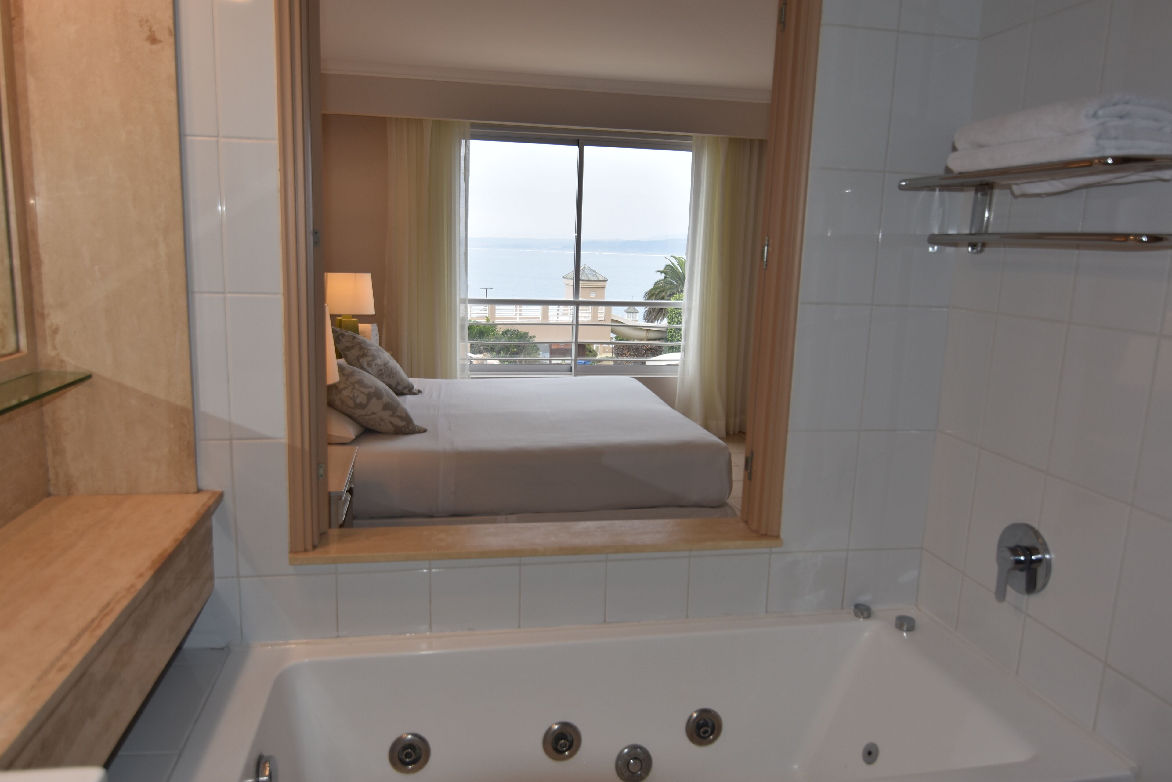 standard double room, ocean view | bathroom | shower, rainfall showerhead, free toiletries, hair dryer