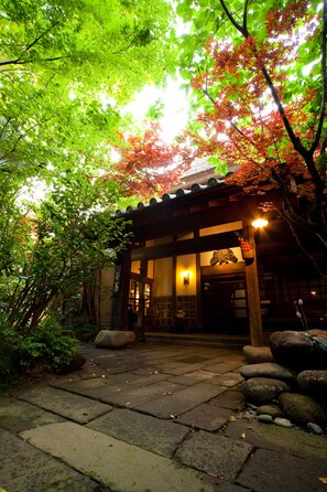 Entrée de l’hébergement