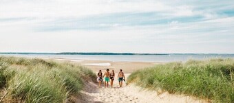 Auberge Shores Inn & Hotel