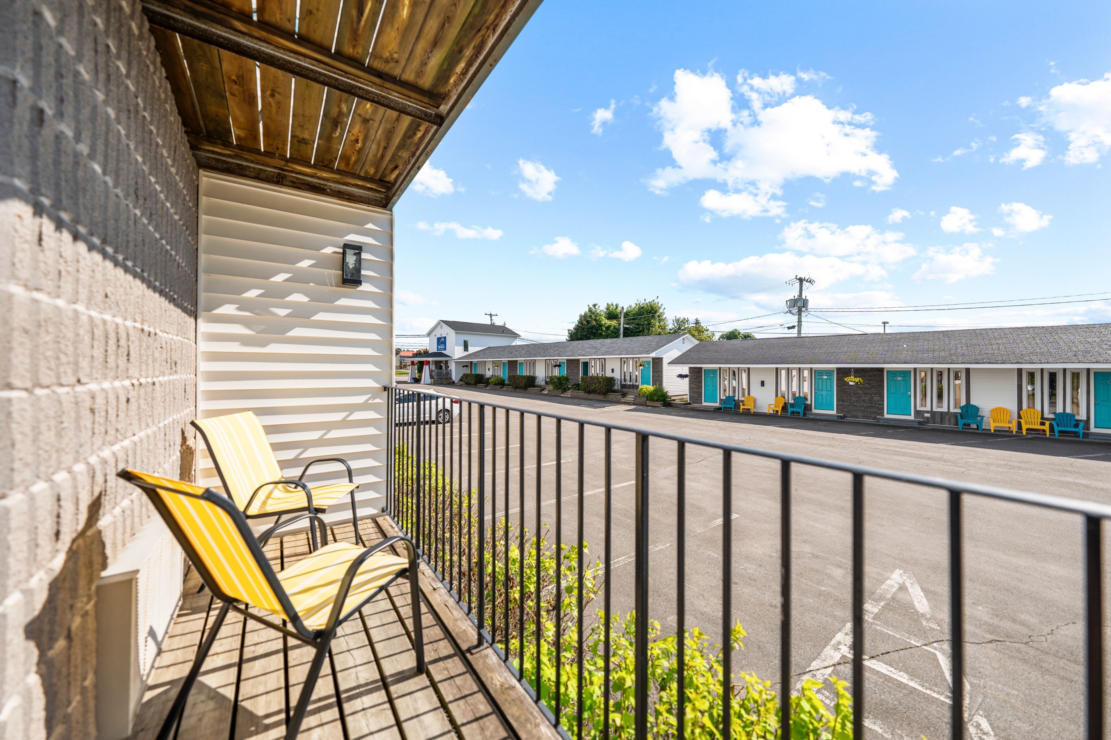 Comfort Room, Balcony | Balcony