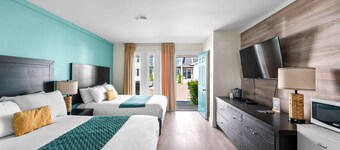 Auberge Shores Inn & Hotel
