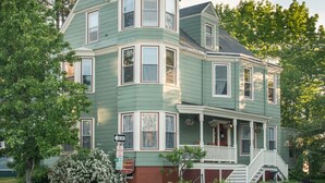 Front of property - The Chadwick Bed & Breakfast (Portland)
