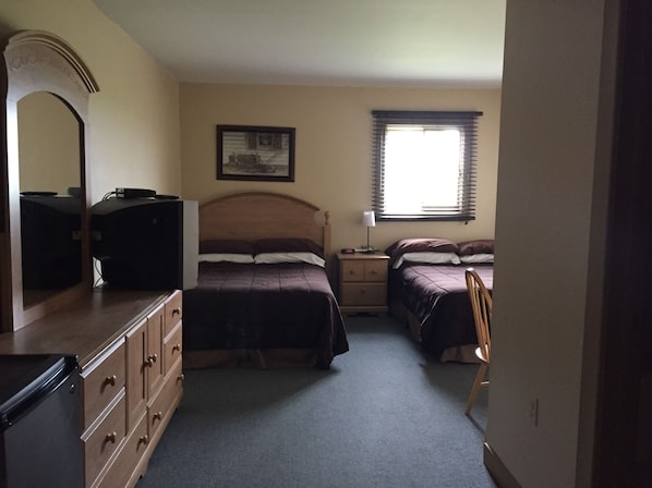 Standard Room, 2 Double Beds