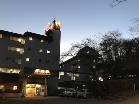 Front of property - evening/night