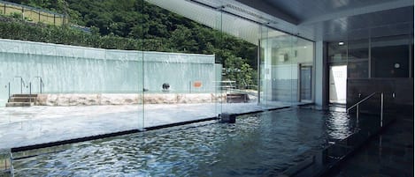 Indoor pool, outdoor pool