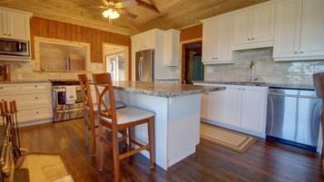 Cottage, 2 chambres, vue lac | Cuisine privée