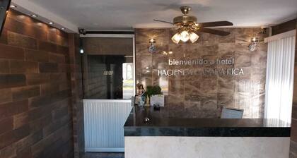 Hotel Hacienda Canada Rica 1