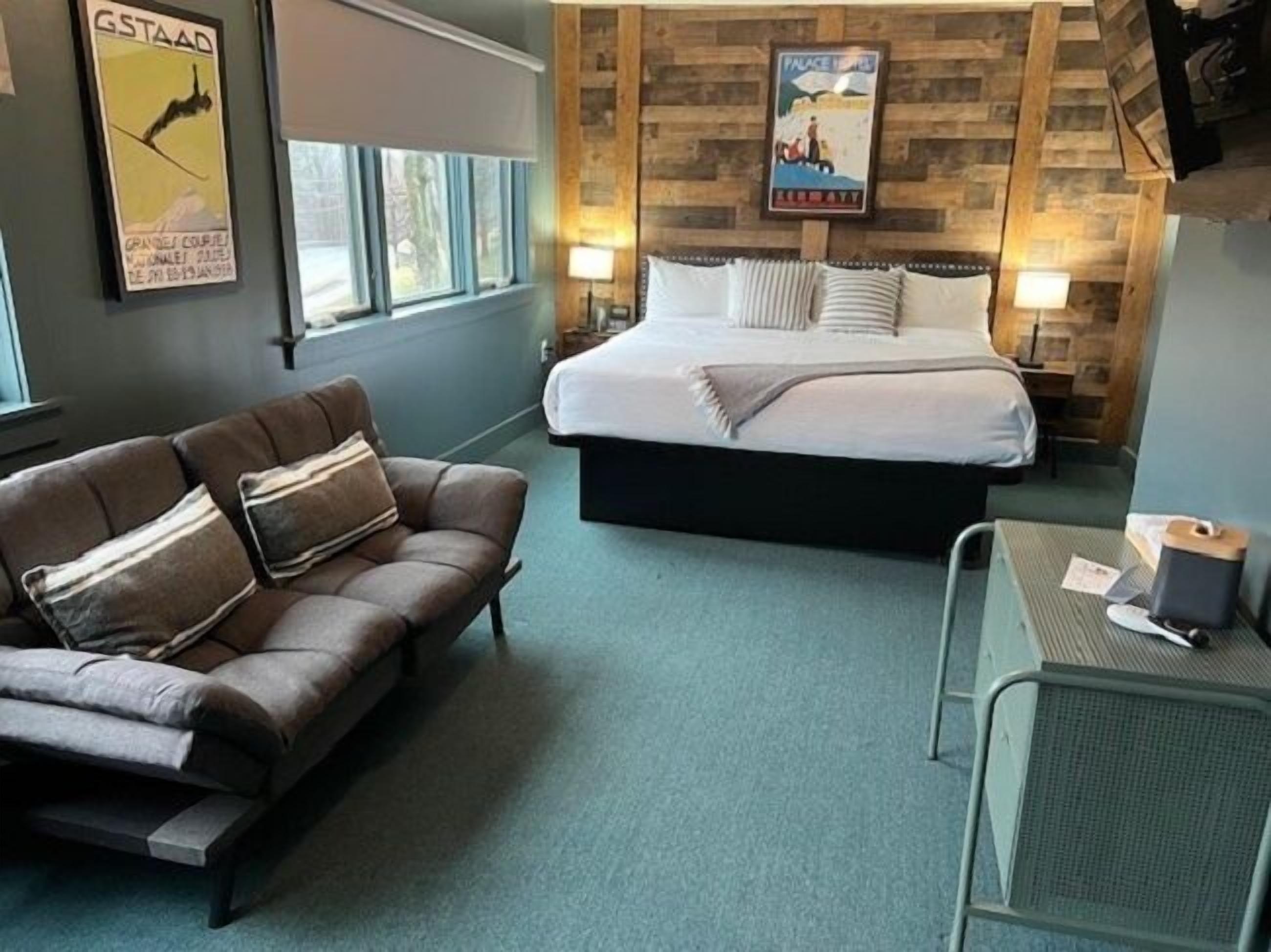 room, multiple beds | blackout curtains, free wifi, bed sheets