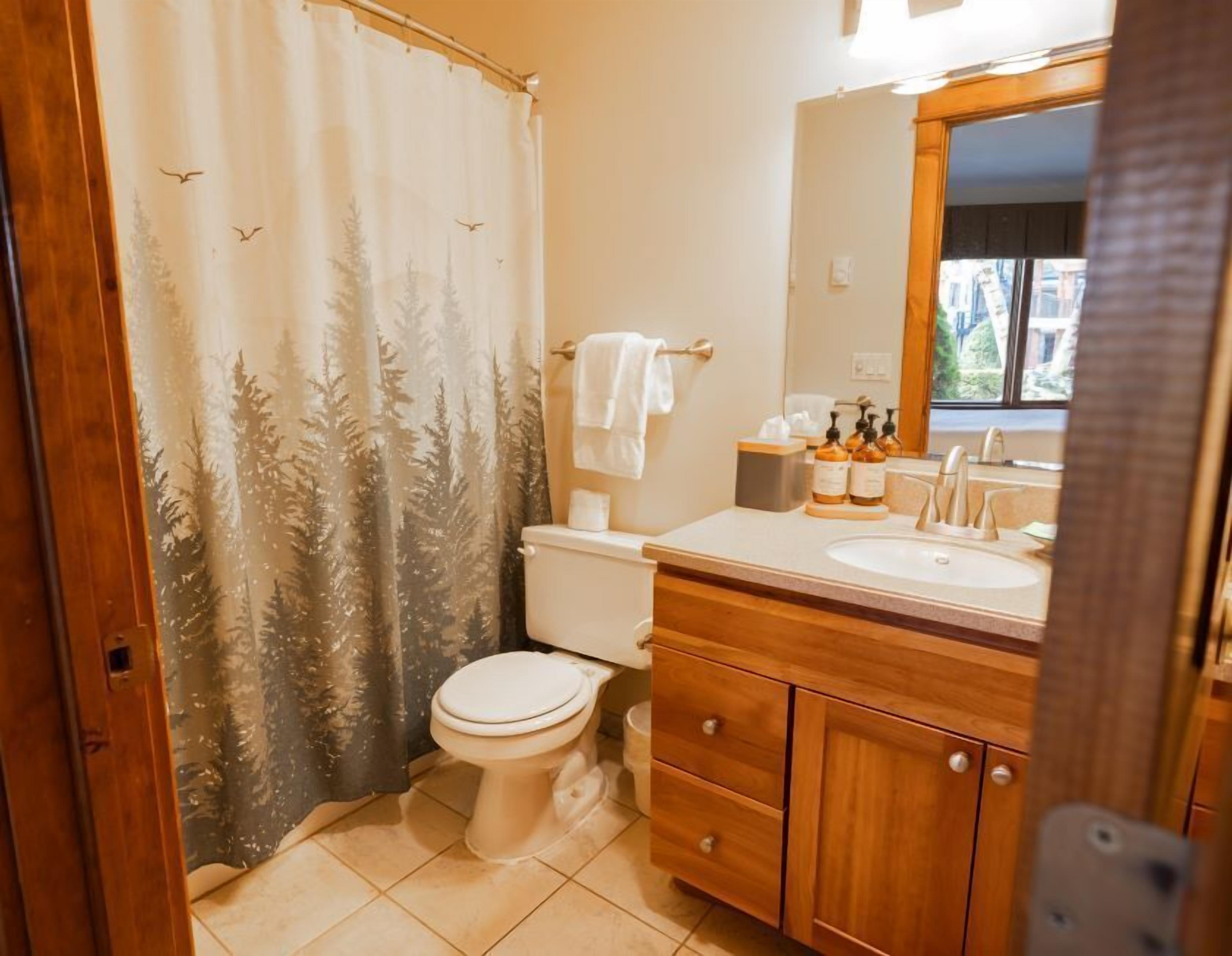 condo, 2 bedrooms | bathroom
