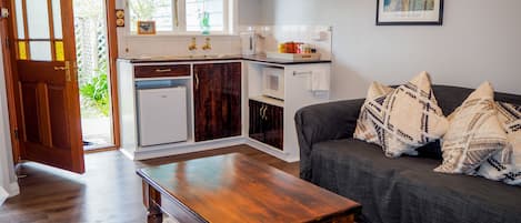 Cottage | 1 chambre, bureau, fer et planche à repasser, Wi-Fi gratuit