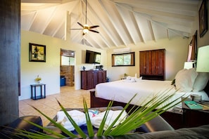 Deluxe Room, 1 King Bed, Garden View, Poolside | Premium bedding, pillowtop beds, minibar, in-room safe - Mariposa Belize Beach Resort (Placencia)