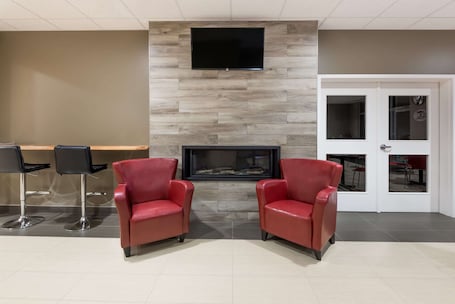 Lobby. Super 8 by Wyndham Mont Laurier