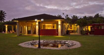 Rarotonga's Fishing Lodge - GT's