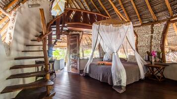 Decoración personalizada, muebles diferentes y wifi gratis