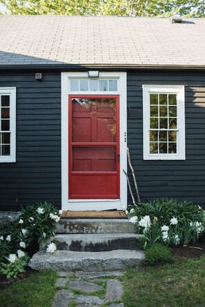 Exterior - The Squire Tarbox Inn (Wiscasset)