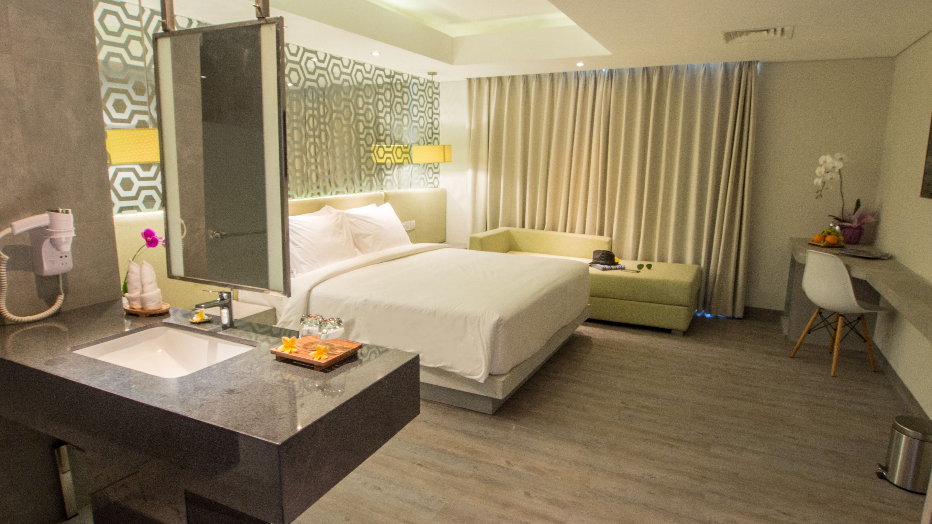 deluxe room | in-room safe, desk, soundproofing, iron/ironing board