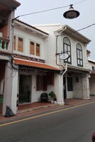 Fachada de la propiedad