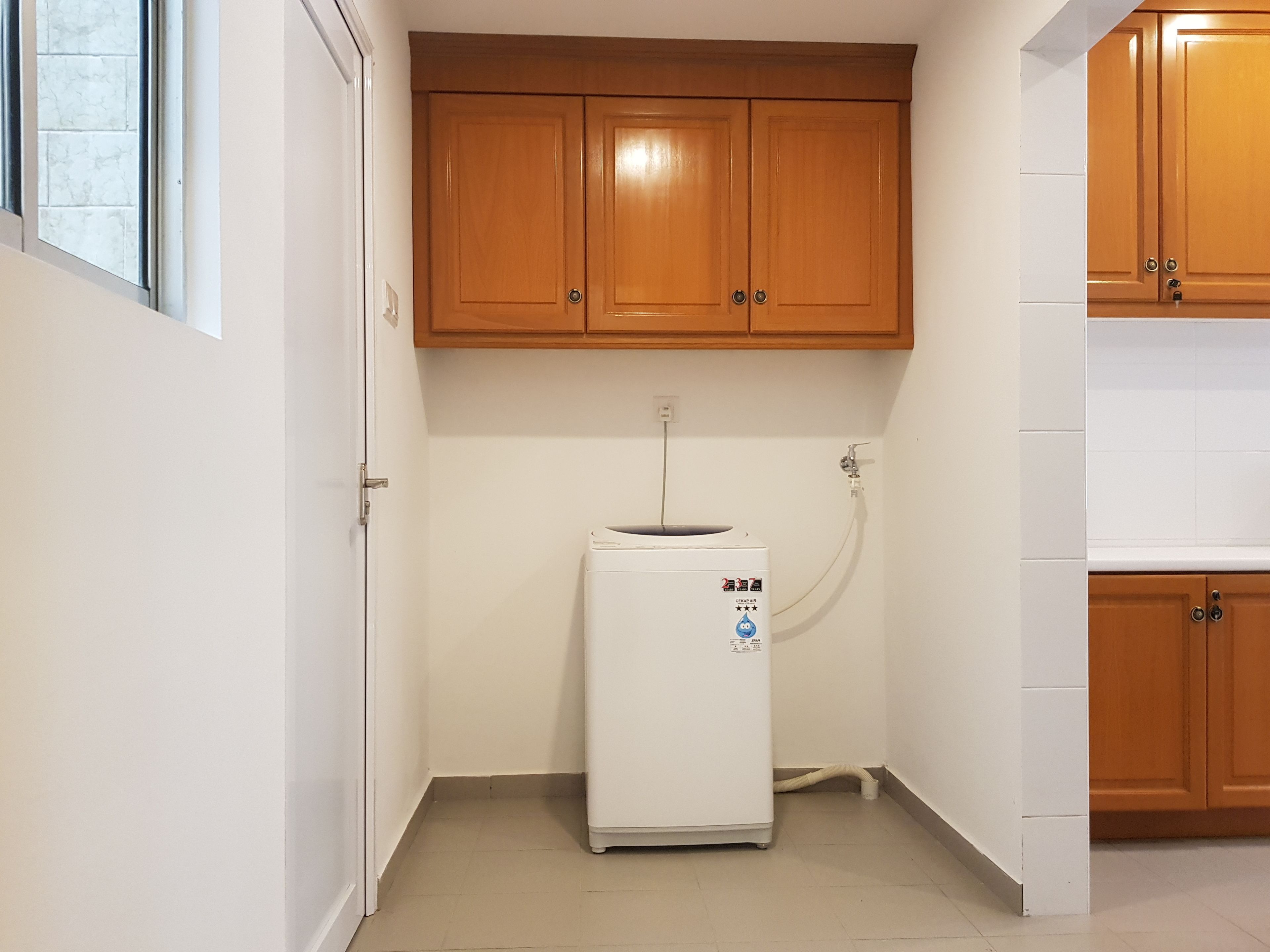 villa 8m (100m from hotel) | shared kitchen facilities | mini-fridge