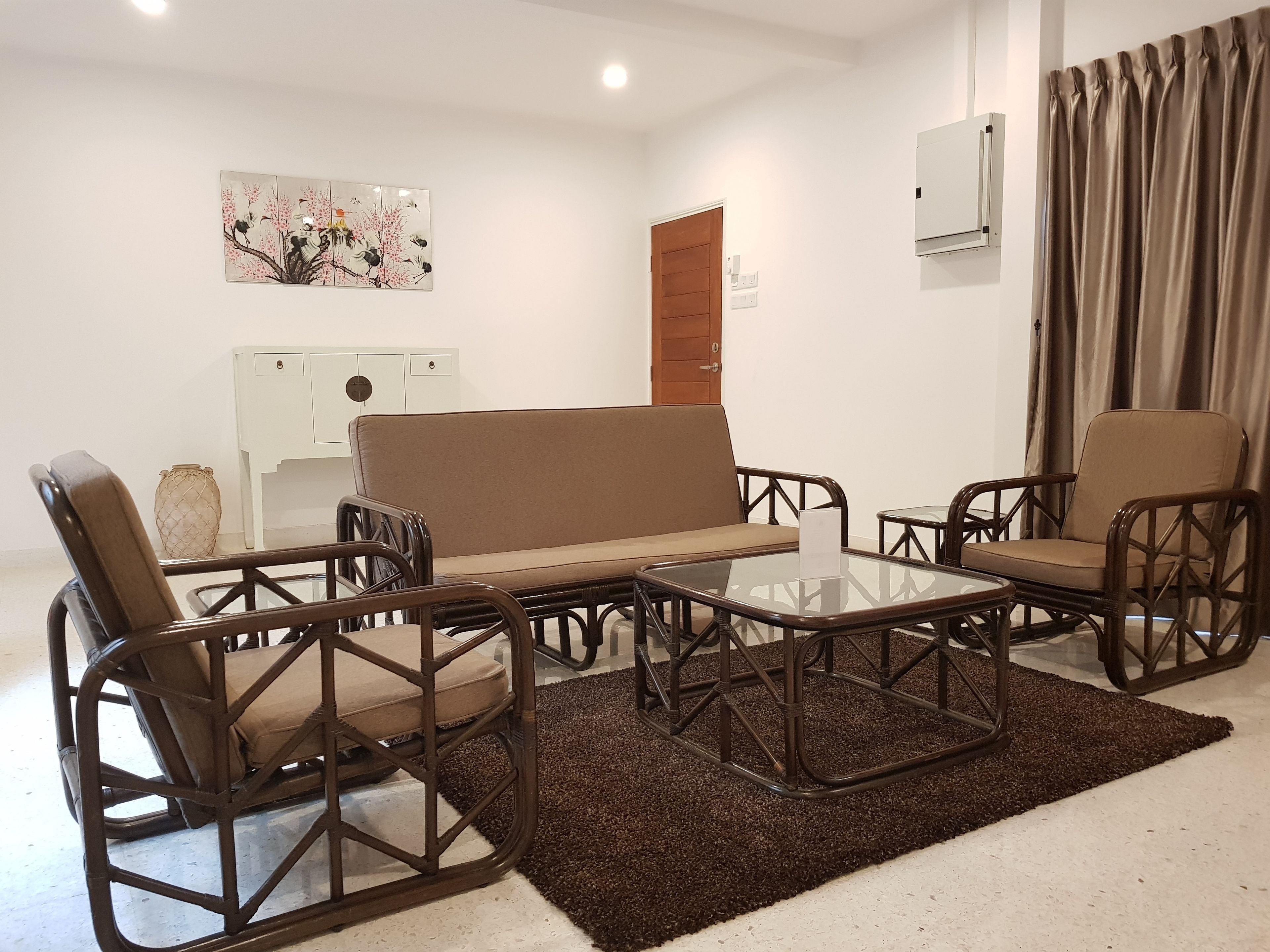 villa 8m (100m from hotel) | living area | flat-screen tv