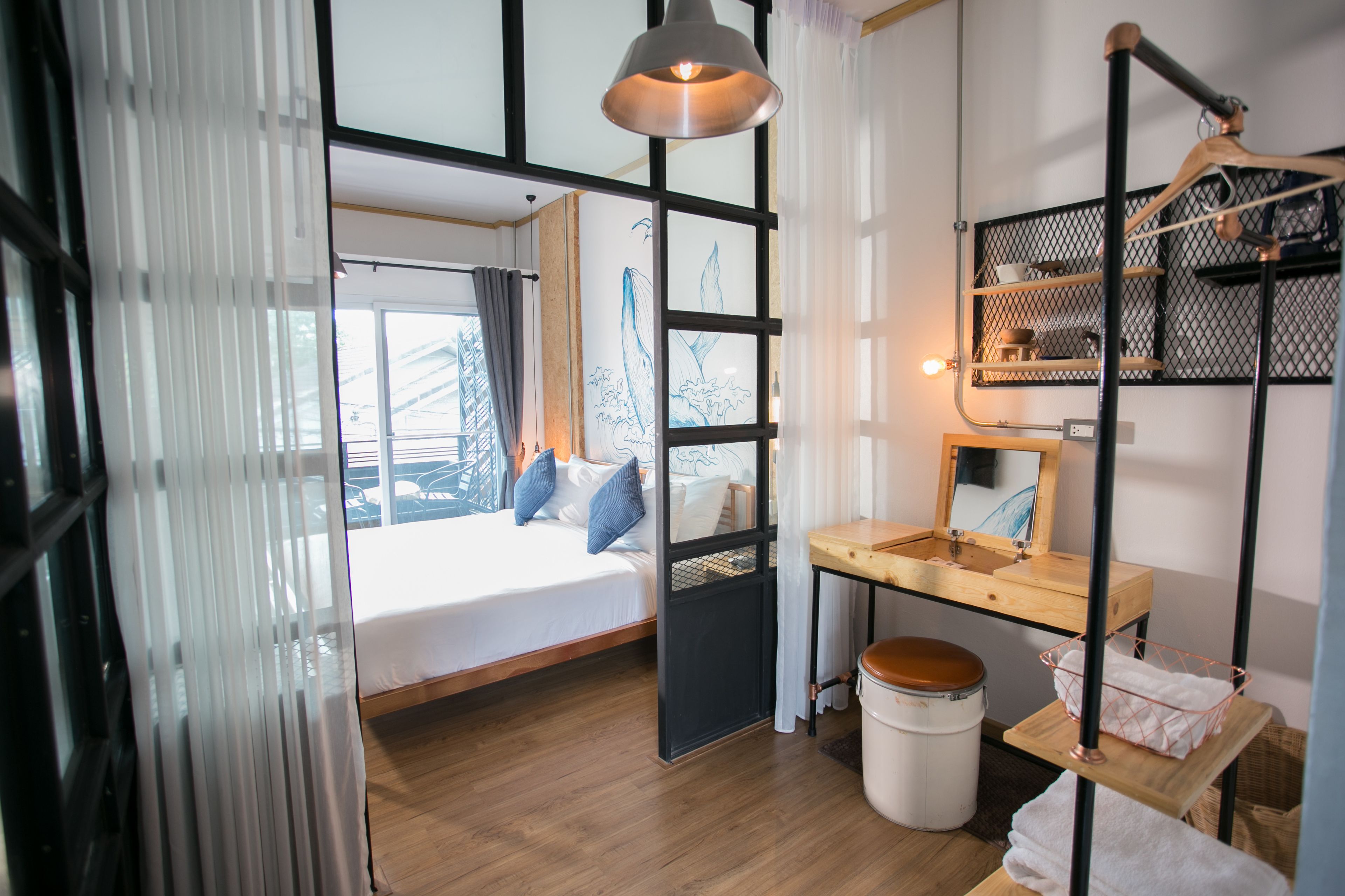 Studio Room | Área de estar | TV LED 40 polegadas com canais a cabo, TV