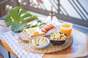 Desayuno continental todos los días (con cargo)