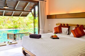 Standard Room | Free minibar, desk, blackout drapes, free cribs/infant beds - Yao In Chan (Samut Songkhram)