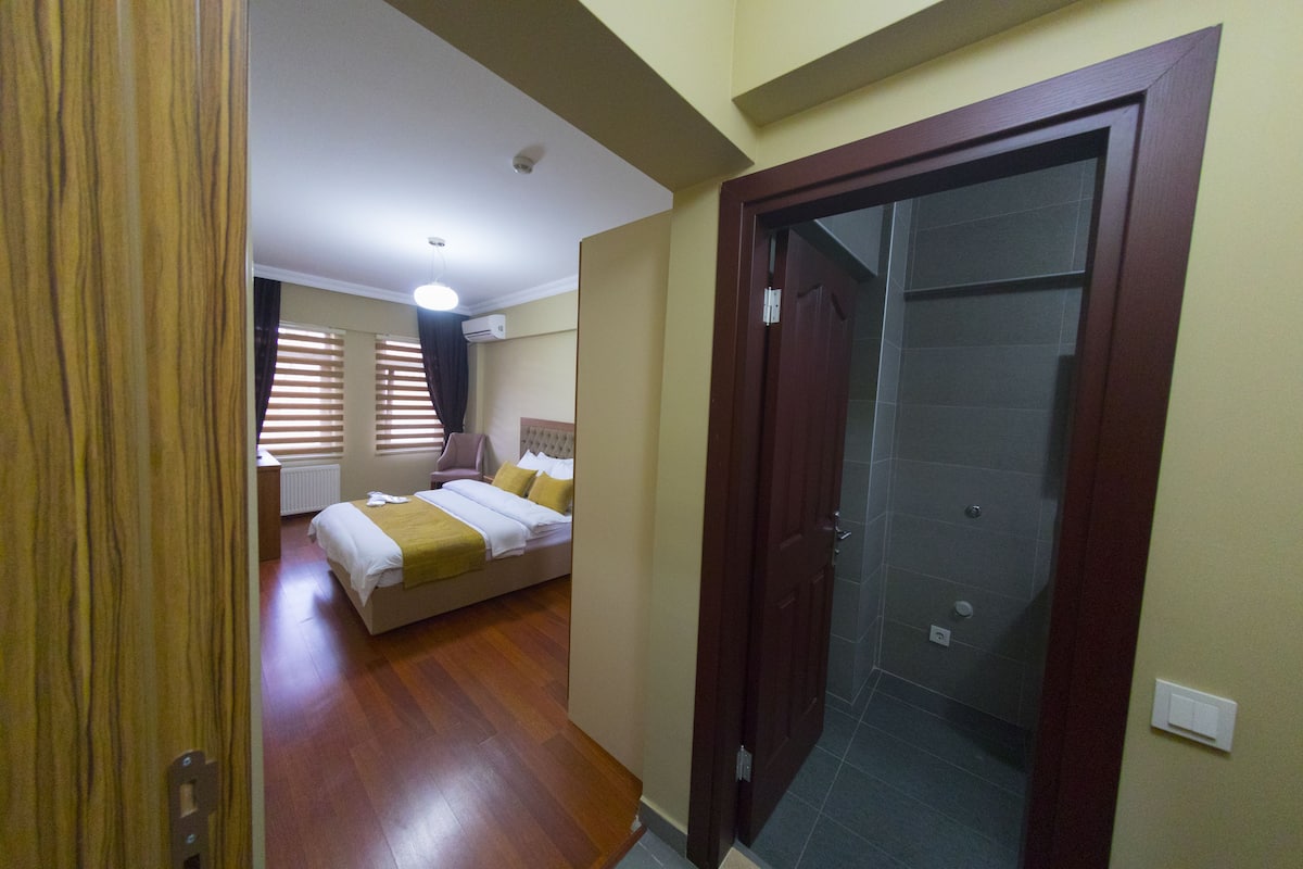 Standard Double Room | Premium bedding, free minibar, in-room safe, soundproofing