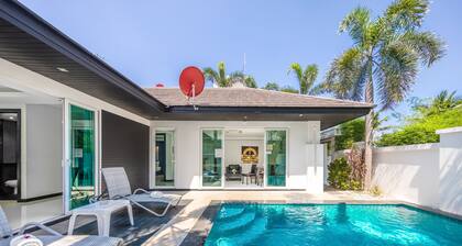 Colibri Pool Villa Pattaya