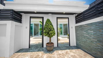 Comfort Villa, 2 Bedrooms, Private Pool | 2 bedrooms, premium bedding, in-room safe, individually decorated