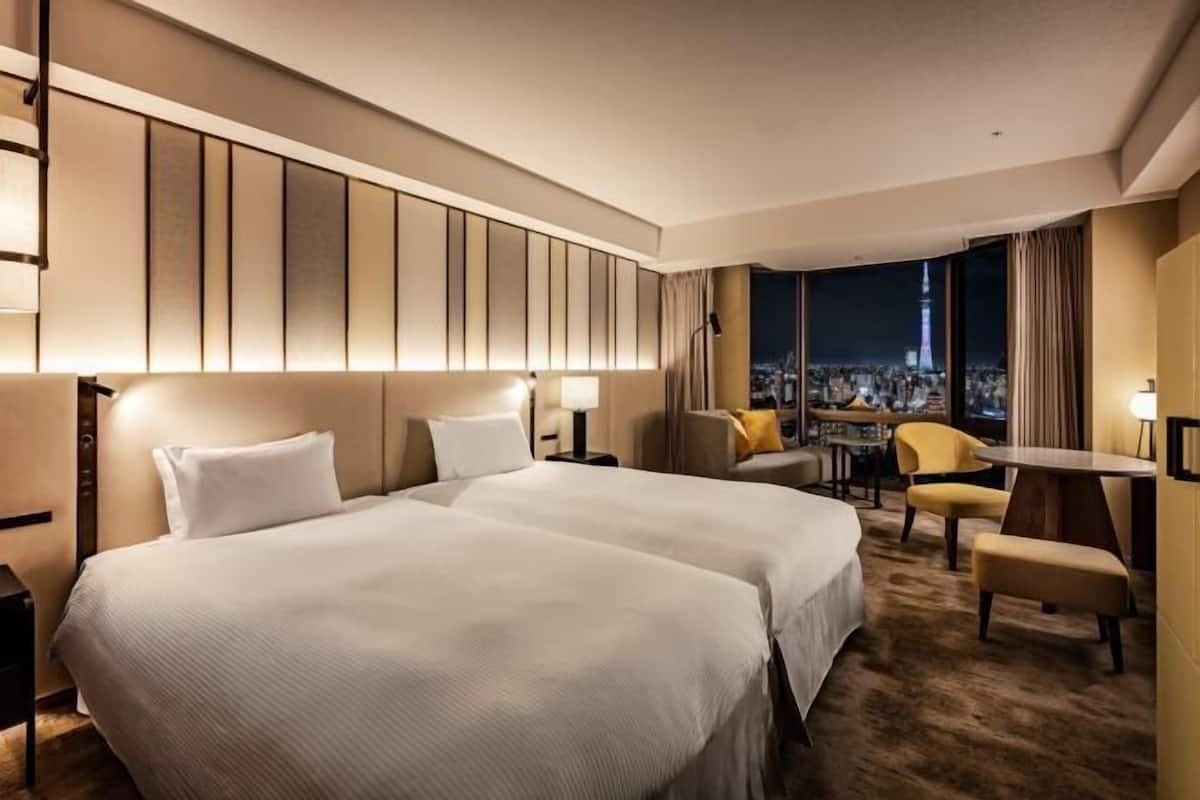 In-room safe, desk, blackout drapes, soundproofing