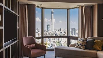 In-room safe, desk, blackout curtains, soundproofing