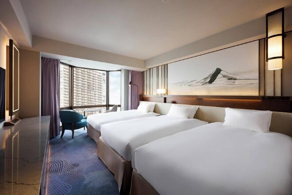 Coffres-forts dans les chambres, bureau, rideaux occultants