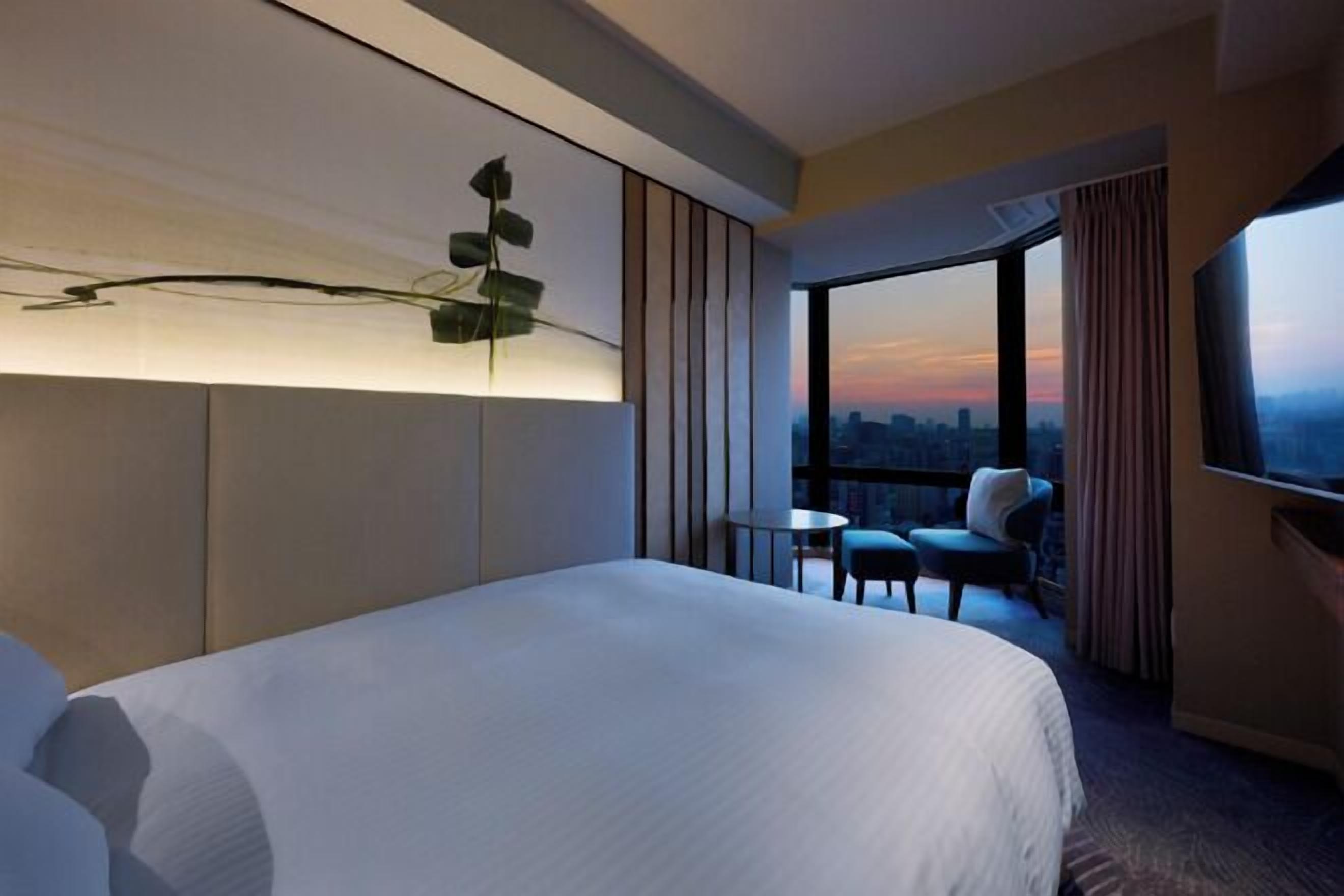 Coffres-forts dans les chambres, bureau, rideaux occultants