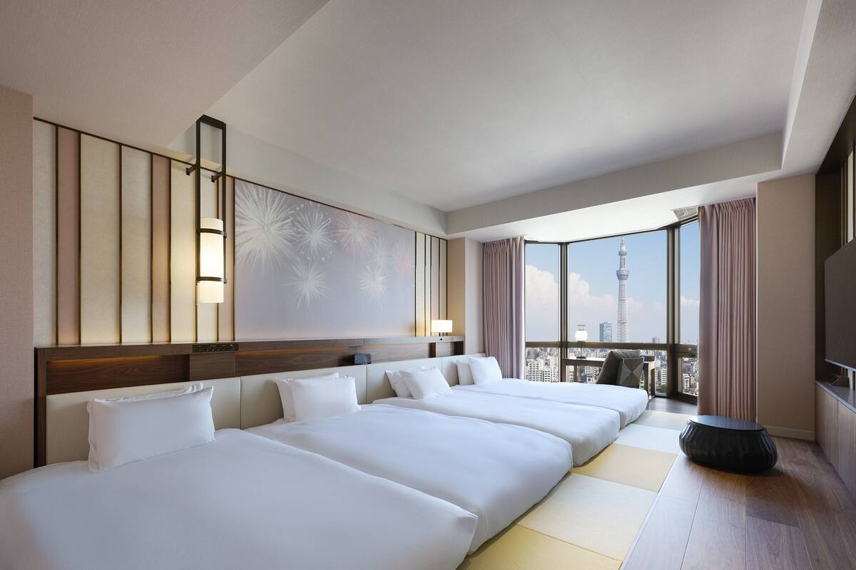 In-room safe, desk, blackout drapes, soundproofing
