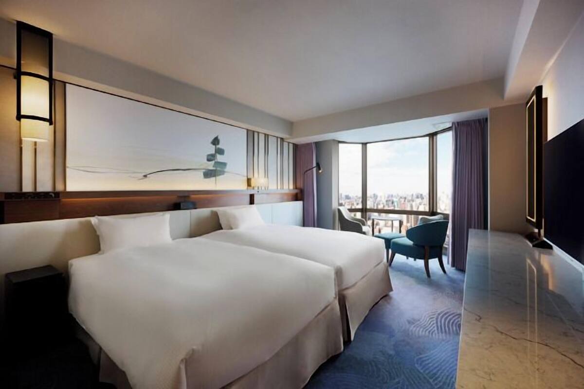 Coffres-forts dans les chambres, bureau, rideaux occultants